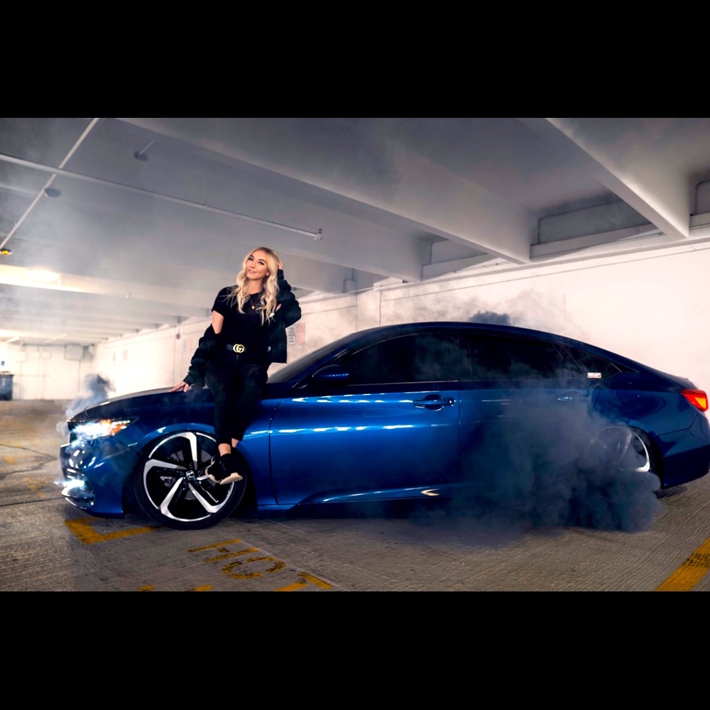 Meet your Posher, Jamie